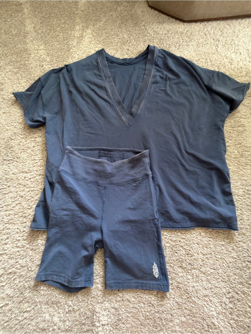 Free People Movement Hot Shot Reversible Set V-Neck Top and Bike Shorts in Navy - Picture 2 of 5